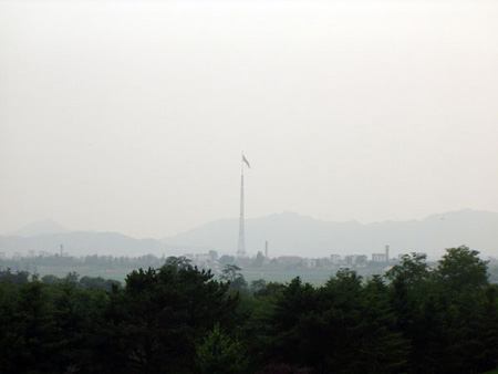 2004 Korea DMZ 27_JPG