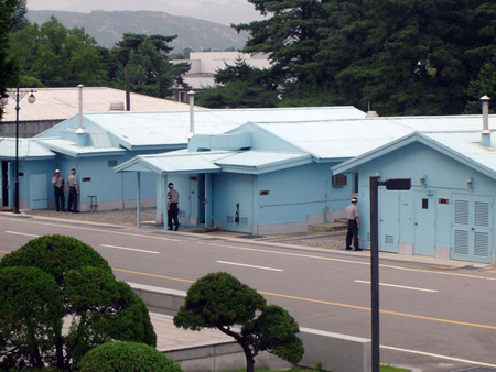 2004 Korea DMZ 28_JPG