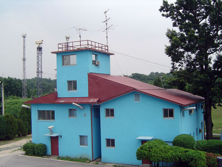 2004 Korea DMZ 29_JPG