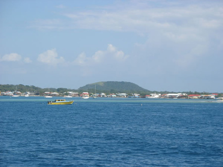 Honduras Utila - 06 - East Harbor Utila_JPG